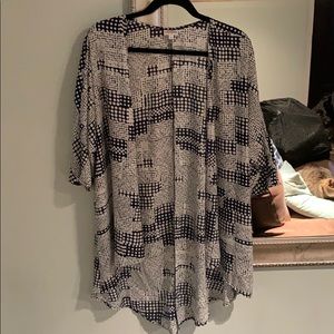 LulaRoe Lindsay cardigan
